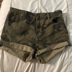 Bershka Women's Olive Green Camo Roll-Cuff Jean Shorts